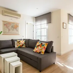 Apartamento Azahar Metropol Parasol, Parking Gratis Coches Medianos, Sevilla